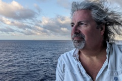 AHW-and-the-sea-202403