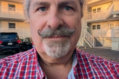 PXL_20251003_222555861